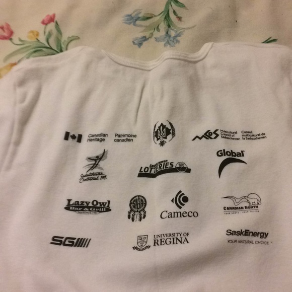 T-shirt - Picture 3 of 3